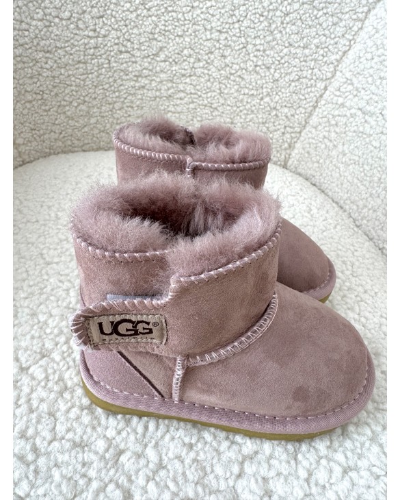 Дитячі уггі пудрова замша UGG