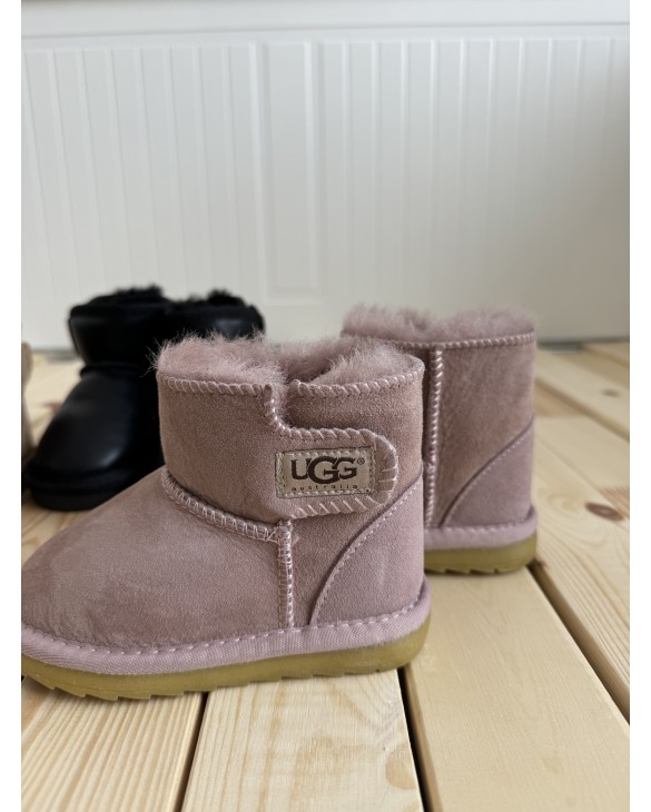 Дитячі уггі пудрова замша UGG