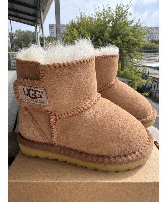 Дитячі уггі пісочна замша UGG